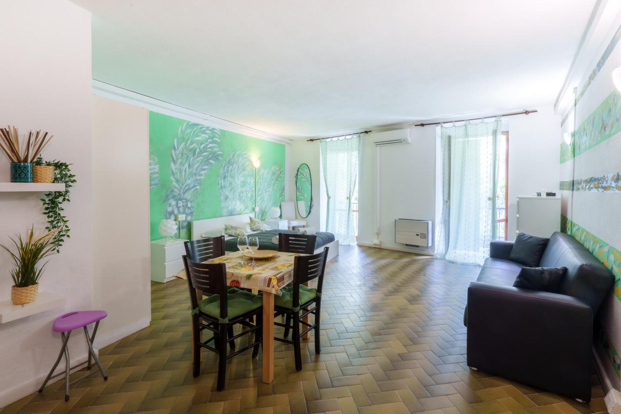 Lory'S Suite มานารอลา ภายนอก รูปภาพ